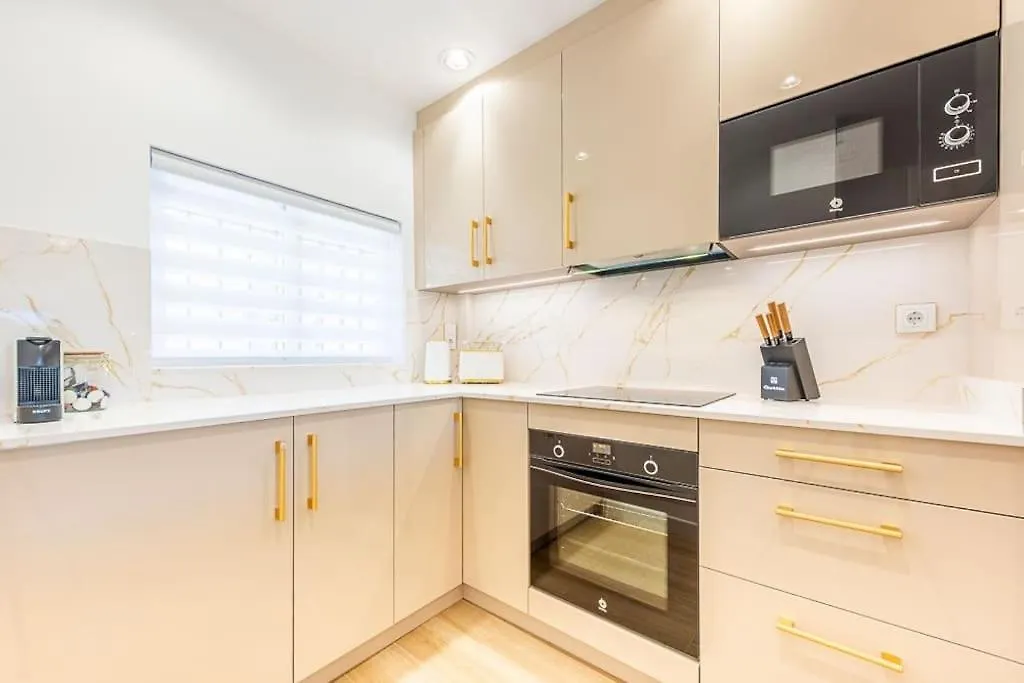 Sea View, Stylish & Modern 2 Suites In The Center Nerja Apartment