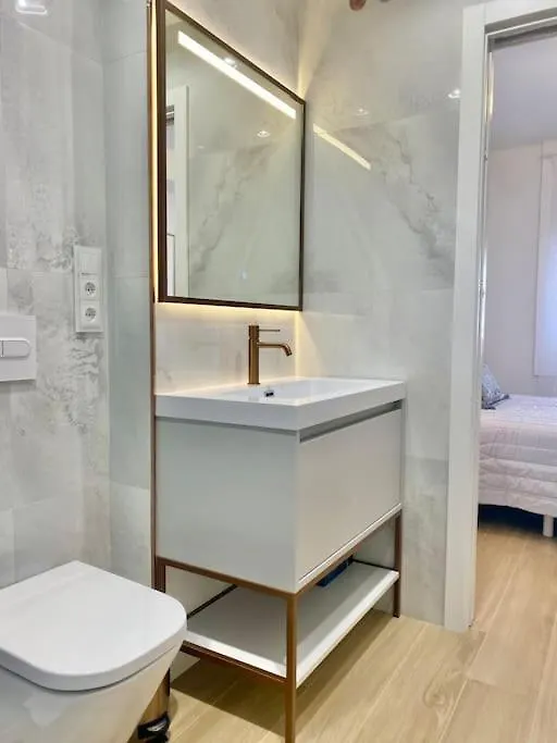 Sea View, Stylish & Modern 2 Suites In The Center Nerja