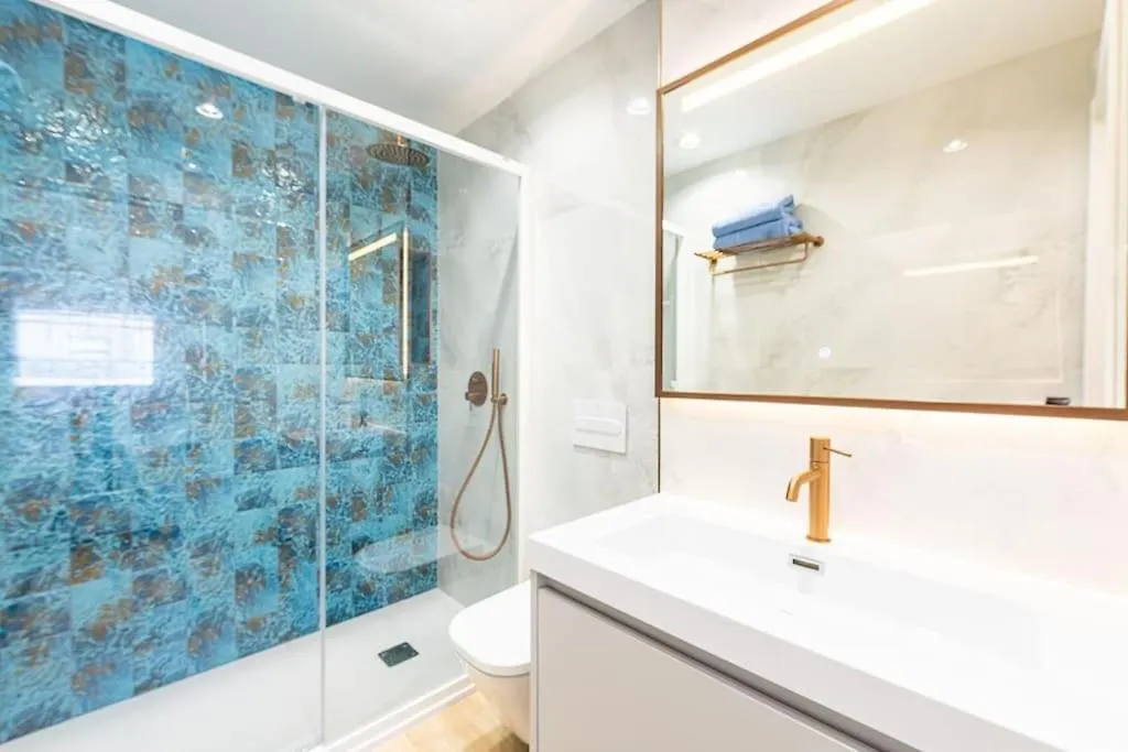 Sea View, Stylish & Modern 2 Suites In The Center Nerja 0*,